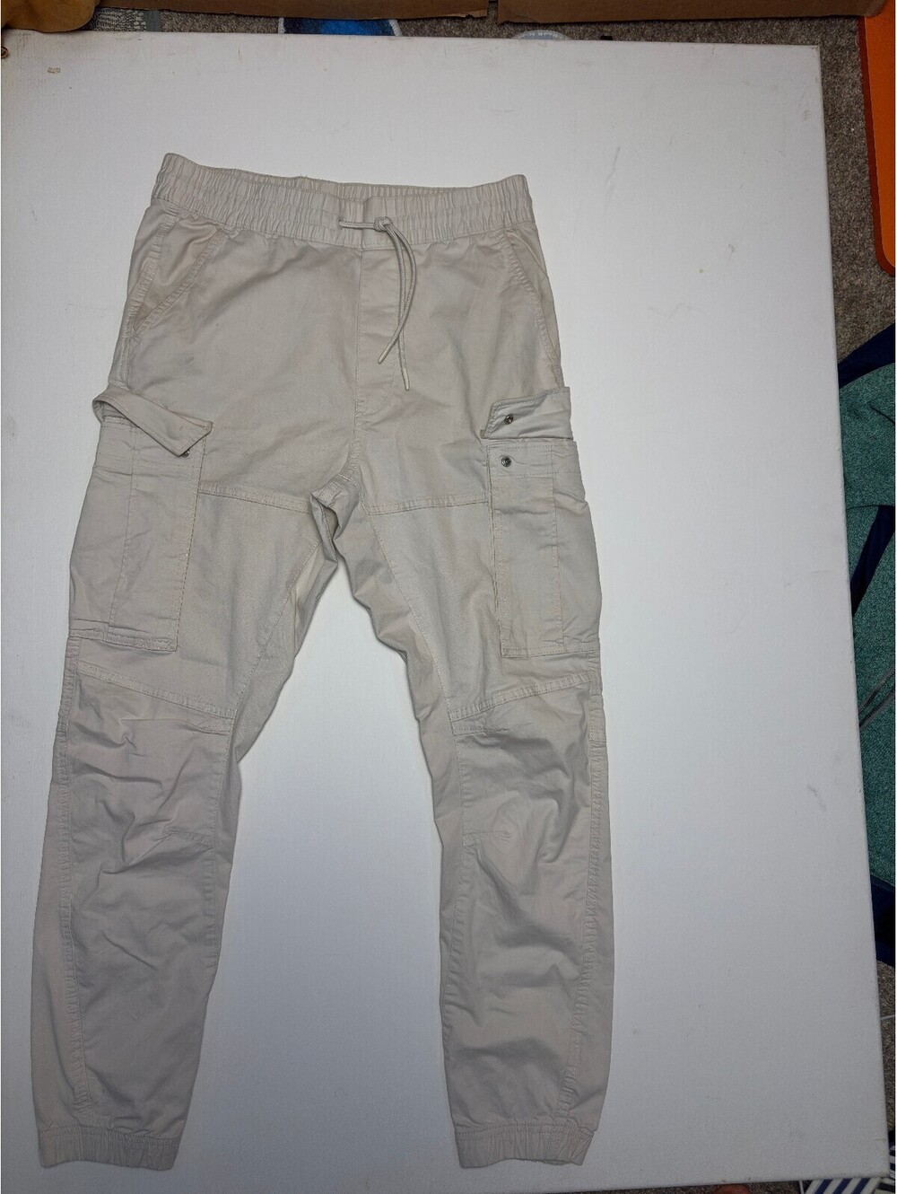 H&M beige cargo jogger pants